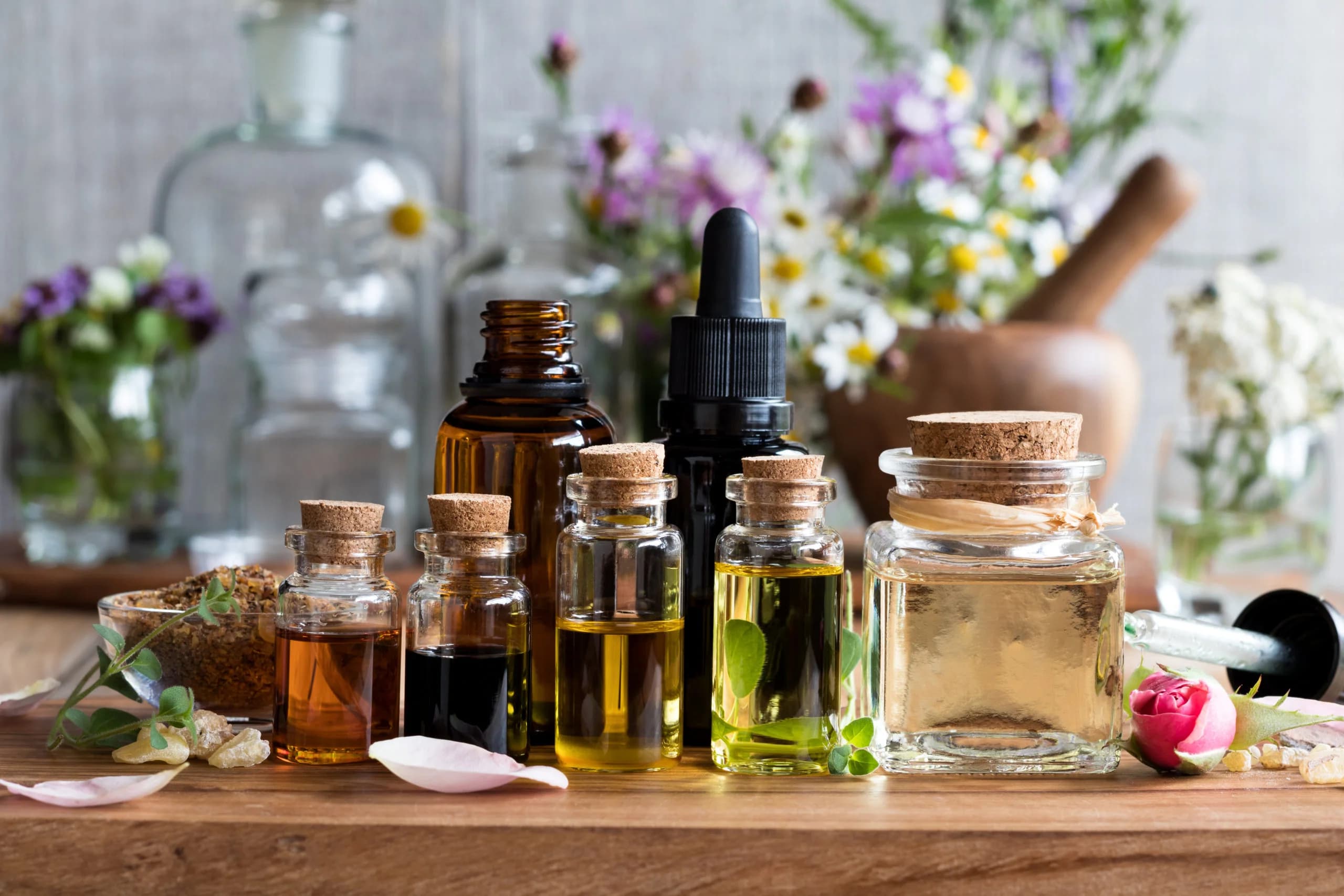 Aromatherapy 101: Choosing the Right Oils for Your Mood